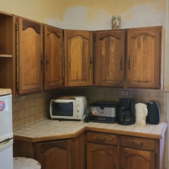  IMMOBILIER AREA : House | PUYCASQUIER (32120) | 221 m2 | 82 400 € 