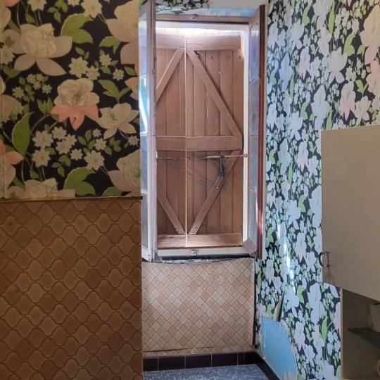  IMMOBILIER AREA : House | PUYCASQUIER (32120) | 221 m2 | 82 400 € 
