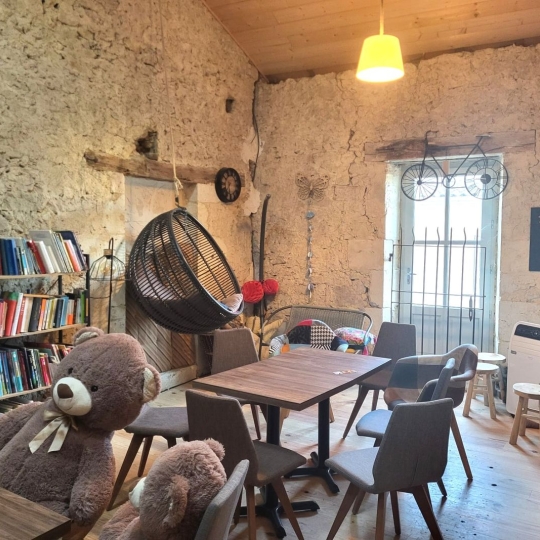  IMMOBILIER AREA : Local / Bureau | LECTOURE (32700) | 84 m2 | 165 000 € 