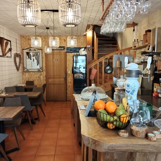  IMMOBILIER AREA : Local / Bureau | LECTOURE (32700) | 84 m2 | 165 000 € 