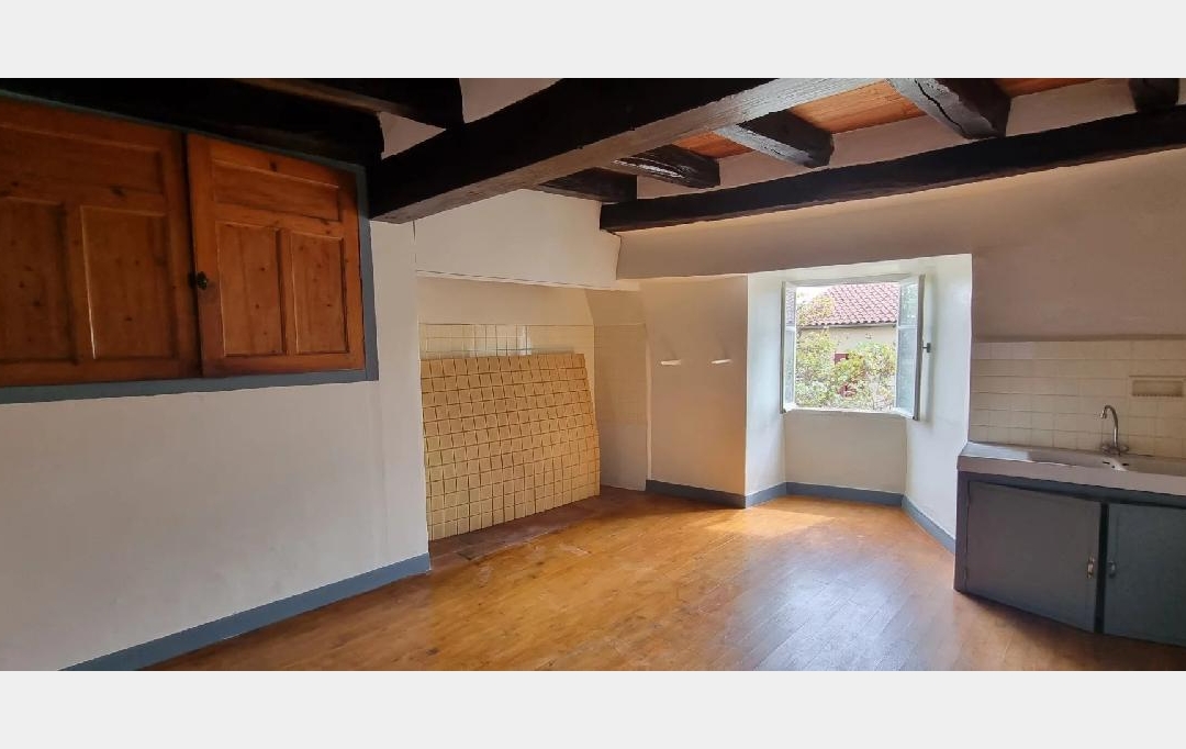 IMMOBILIER AREA : House | AUCH (32000) | 101 m2 | 113 000 € 