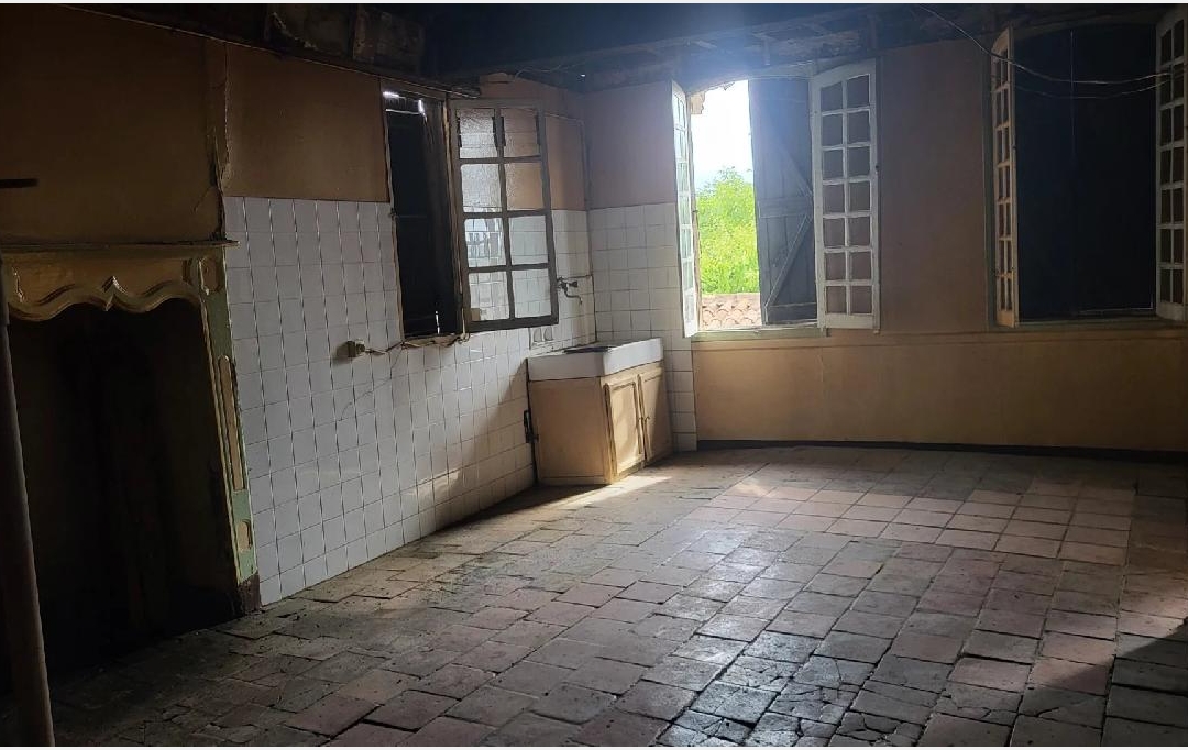 IMMOBILIER AREA : Maison / Villa | GIMONT (32200) | 145 m2 | 65 000 € 