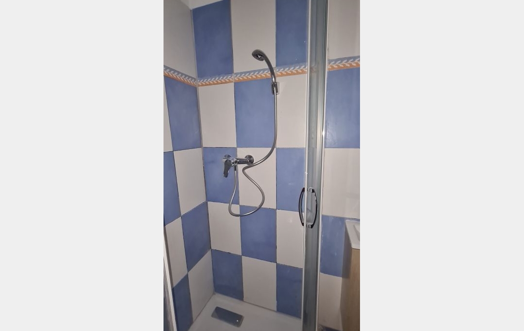 IMMOBILIER AREA : Immeuble | AUCH (32000) | 300 m2 | 328 000 € 