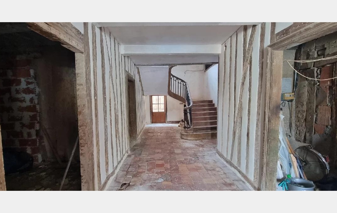 IMMOBILIER AREA : Autres | SARAMON (32450) | 500 m2 | 128 000 € 
