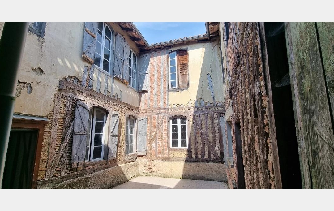 IMMOBILIER AREA : Autres | SARAMON (32450) | 500 m2 | 128 000 € 
