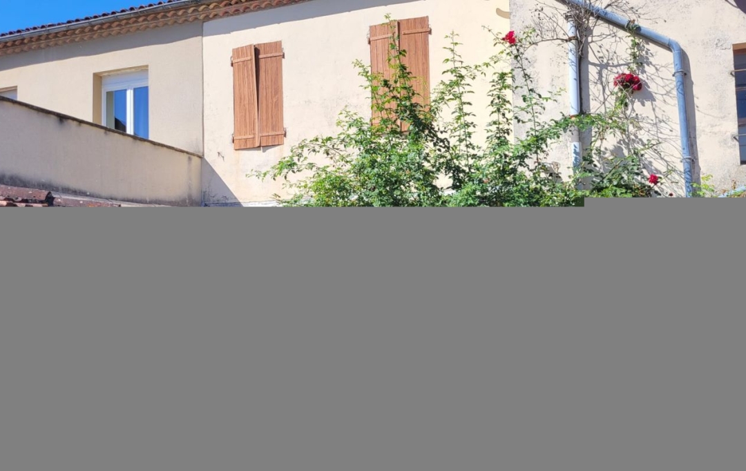 IMMOBILIER AREA : House | PUYCASQUIER (32120) | 221 m2 | 82 400 € 