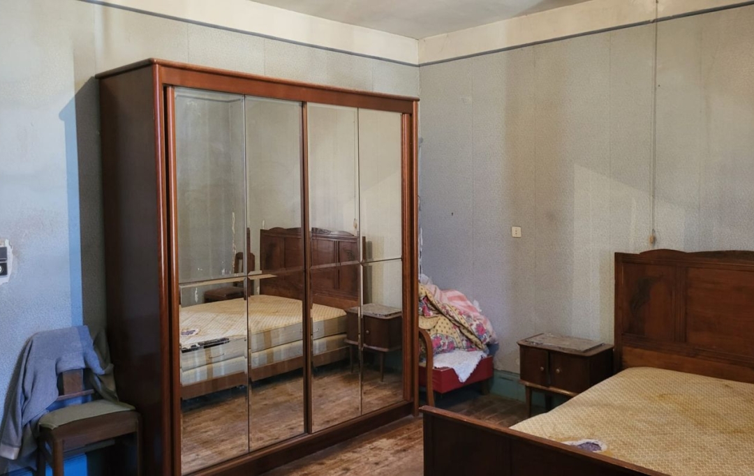 IMMOBILIER AREA : House | PUYCASQUIER (32120) | 221 m2 | 82 400 € 