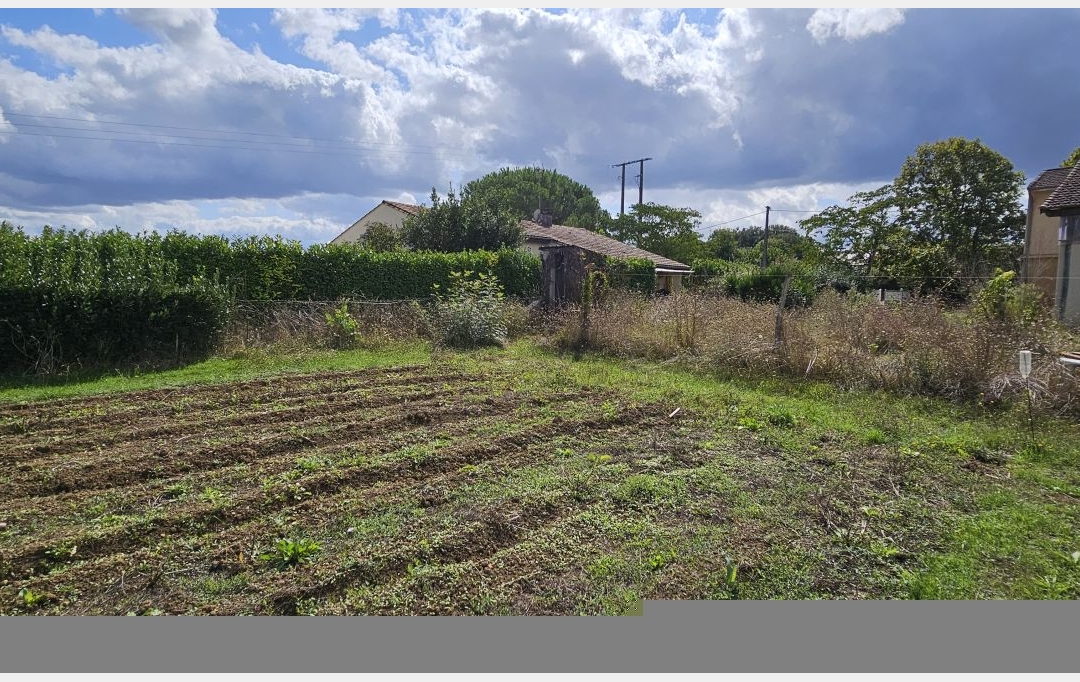 IMMOBILIER AREA : House | CONDOM (32100) | 350 m2 | 159 500 € 