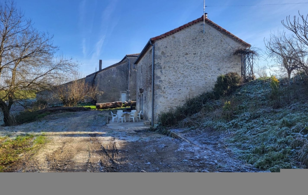 IMMOBILIER AREA : House | LECTOURE (32700) | 185 m2 | 272 000 € 