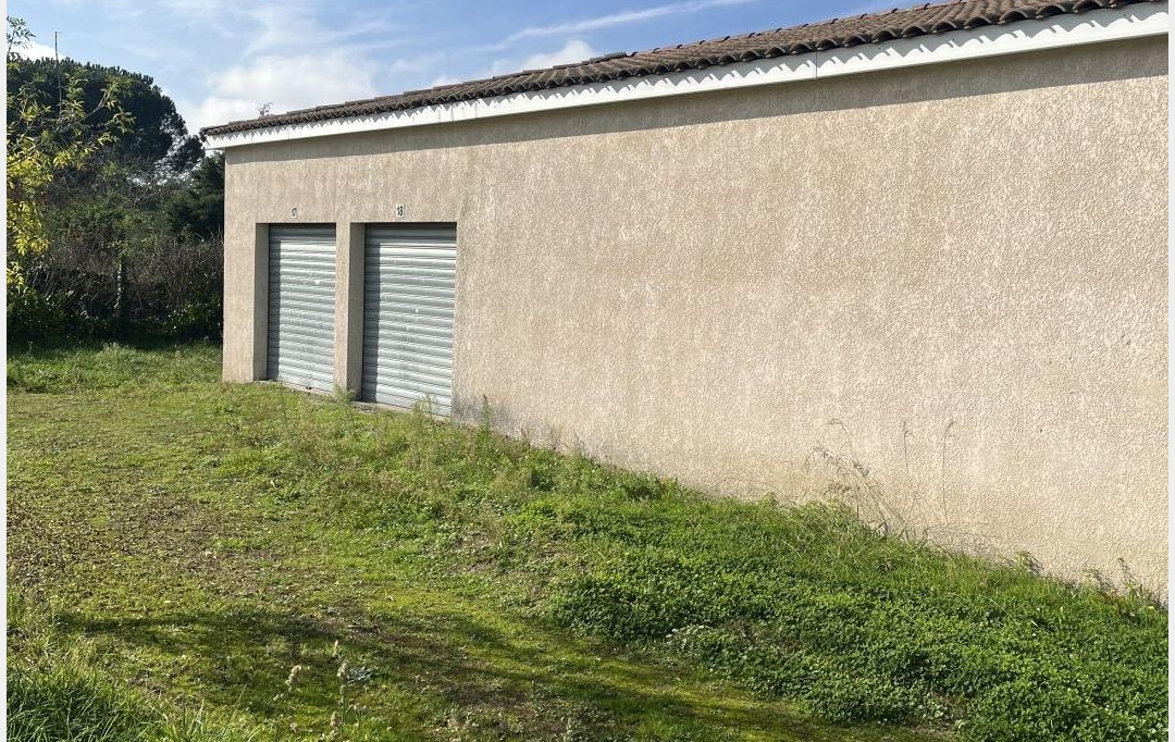 IMMOBILIER AREA : Garage / Parking | LONGAGES (31410) | 342 m2 | 230 000 € 